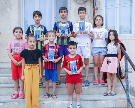 Şəhid ailələrindən olan seçicilərim və əhali ilə görüşlərim davam edir. 