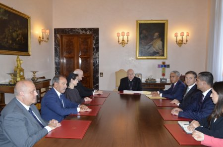 Heydər Əliyev Fondunun Vatikanda Müqəddəs Yubiley İlinə töhfəsi - FOTO