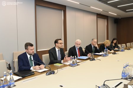 Bayramov Blinkenin köməkçisinin müavini ilə görüşdü