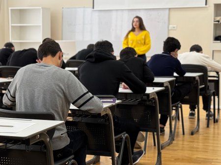 Qarabağ Universitetində ilk İMTAHANLAR