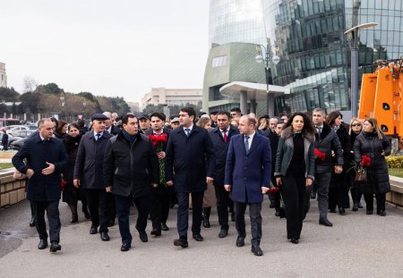 20 Yanvar şəhidlərinin əziz xatirəsi yad edilib