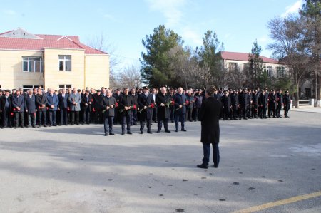 Laçınlılar 20 Yanvar şəhidlərinin əziz xatirəsini ehtiramla yad etdilər