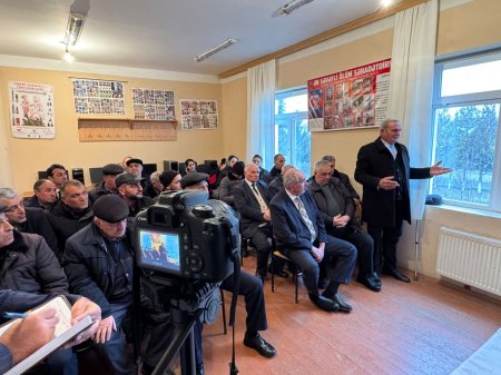 Laçın Rayon İcra Hakimiyyətinin başçısı Aqil Nəzərlinin növbəti görüşü-səyyar qəbulu Qəbələ rayonu ərazisindəki Zarağan-2 məcburi köçkünlər qəsəbəsində keçirildi. 05.02.2025