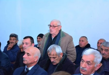 _QAÇAQ-KƏRƏM  KƏND YAŞAYIŞ MASSİVİNDƏ VƏTƏNDAŞLARIN SƏYYAR QƏBULU KEÇİRİLİB. 