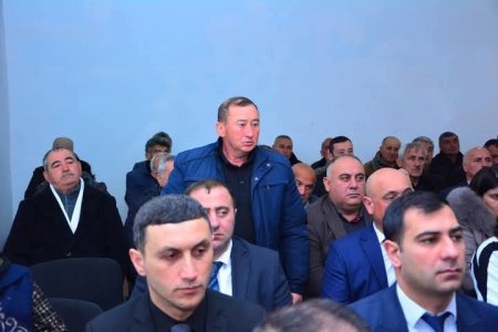 _QAÇAQ-KƏRƏM  KƏND YAŞAYIŞ MASSİVİNDƏ VƏTƏNDAŞLARIN SƏYYAR QƏBULU KEÇİRİLİB. 