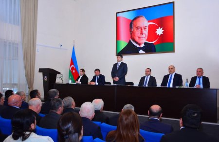 Ağstafa Rayon İcra Hakimiyyəti başçısı yanında Şuranın növbəti iclası keçirilib