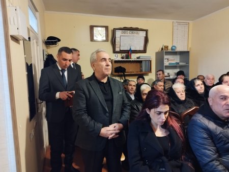 Laçın Rayon İcra Hakimiyyətinin başçısı Aqil Nəzərlinin növbəti görüşü-səyyar qəbulu Bakı şəhəri, Xəzər rayonunun Buzovna qəsəbəsində keçirildi. 20.02.2025