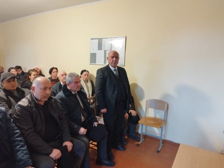 Laçın Rayon İcra Hakimiyyətinin başçısı Aqil Nəzərlinin növbəti görüşü-səyyar qəbulu Bakı şəhəri, Xəzər rayonunun Buzovna qəsəbəsində keçirildi. 20.02.2025
