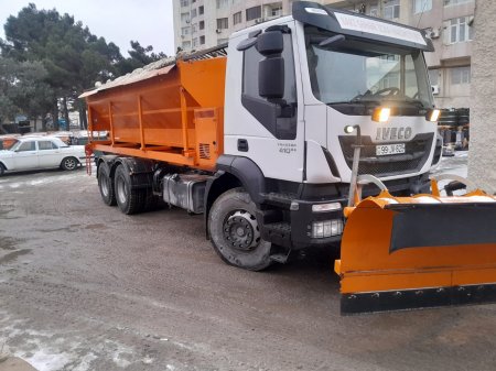 Bakıda qara görə 2000 nəfərdən çox işçi CƏLB EDİLDİ