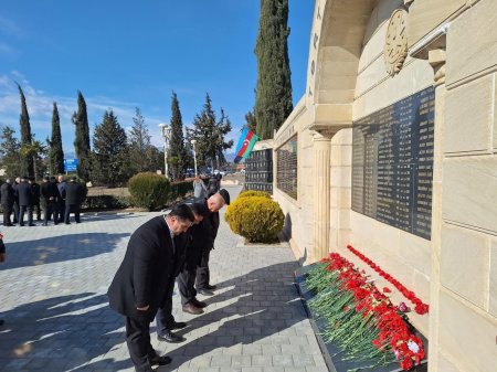 Tərtər Rayon Mərkəzi Xəstəxanasında Xocalı soyqırımının 33 illiyi ilə əlaqədar anım tədbiri keçirilib.