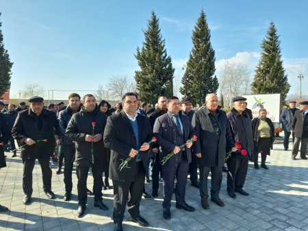 Tərtər Rayon Mərkəzi Xəstəxanasında Xocalı soyqırımının 33 illiyi ilə əlaqədar anım tədbiri keçirilib.