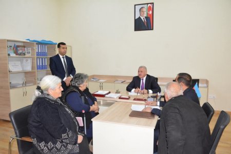 İcra başçısı tərəfindən növbəti dəfə vətəndaşların müraciətləri dinlənilib
