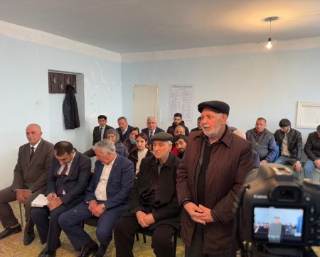 Laçın Rayon İcra Hakimiyyətinin başçısı Aqil Nəzərlinin növbəti görüşü-səyyar qəbulu Sabirabad rayonu ərazisində keçirildi. 14.03.2025