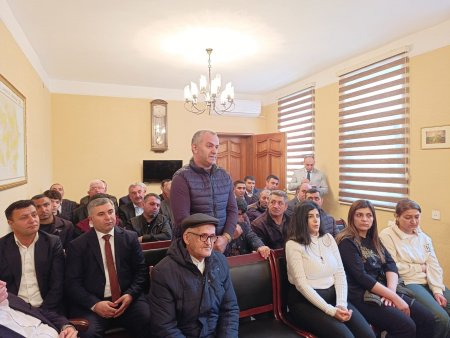 Laçın Rayon İcra Hakimiyyətinin başçısı Aqil Nəzərlinin növbəti görüşü-səyyar qəbulu Bakı şəhərinin Nərimanov rayonunda keçirildi. 19.03.2025