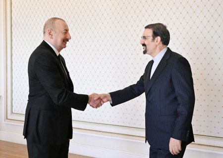 Pezeşkianın müşaviri İlham Əliyevin QƏBULUNDA