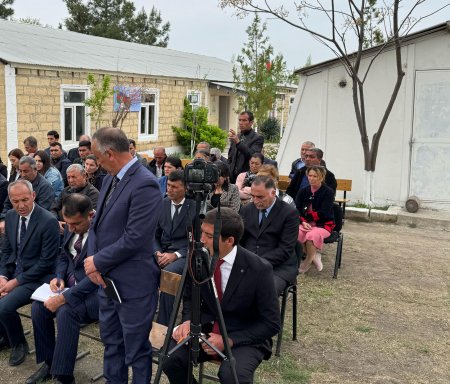 Laçın Rayon İcra Hakimiyyətinin başçısı Aqil Nəzərlinin növbəti görüşü-səyyar qəbulu Ağcabədi rayonunun Taxta Körpü ərazisindəki Fingə obasında keçirildi. 02.04.2025