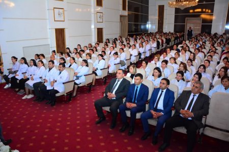 Ağstafada akademik Zərifə Əliyevanın anadan olmasının 102 illiyinə həsr olunmuş tədbir keçirilib.