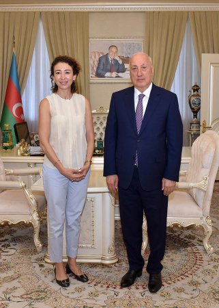 Zakir Fərəcov Alman-Azərbaycan Ticarət Palatasının icraçı direktoru ilə görüşüb