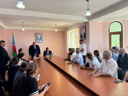 Laçın Rayon İcra Hakimiyyətinin başçısı Aqil Nəzərlinin növbəti görüşü-səyyar qəbulu Mingəçevir şəhəri ərazisində keçirildi. 11.06.2025