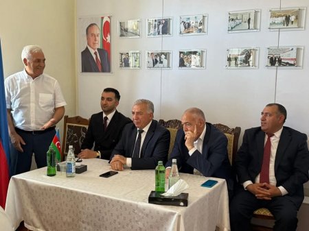 İyunun 13- də Kəlbəcər rayon Ağsaqqallar şurasının və Kəlbəcər rayon Mərkəzi Xəstəxanasının təşəbbüsü ilə 15 İyun Milli Qurtuluş Günü ilə əlaqədar tədbir keçirilib. 