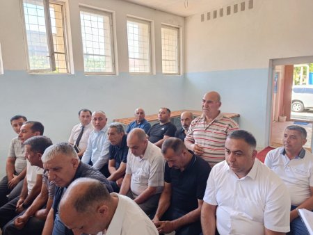 Laçın Rayon İcra Hakimiyyətinin başçısı Aqil Nəzərlinin növbəti görüşü-səyyar qəbulu Bakı şəhərinin Suraxanı rayonu ərazisində keçirildi. 25.06.2025