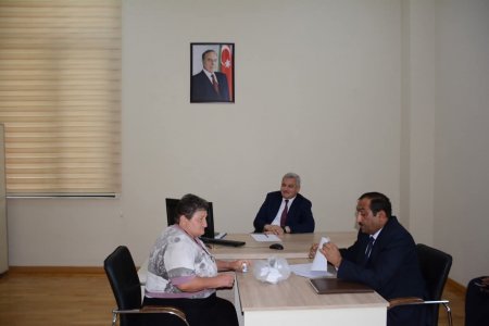 Rayon rəhbəri tərəfindən növbəti dəfə vətəndaşların müraciətləri dinlənilib