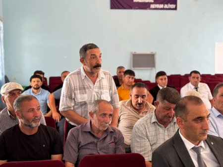 Laçın Rayon İcra Hakimiyyətinin başçısı Aqil Nəzərlinin növbəti görüşü-səyyar qəbulu Ağdam rayonunun Quzanlı qəsəbəsi ərazisində keçirildi. 08.08.2025