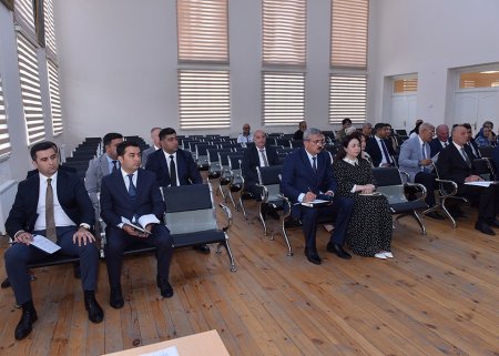 Zakir Fərəcov sakinlərin müraciətlərini yerində dinlədi-FOTO