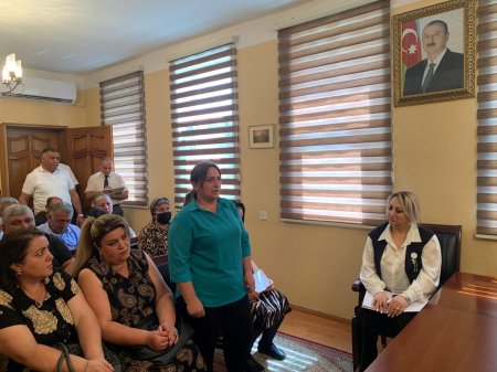 Laçın Rayon İcra Hakimiyyətinin başçısı Aqil Nəzərlinin növbəti görüşü-səyyar qəbulu Bakı şəhərinin Nərimanov rayonunda keçirildi. 18.08.2025