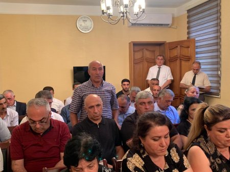 Laçın Rayon İcra Hakimiyyətinin başçısı Aqil Nəzərlinin növbəti görüşü-səyyar qəbulu Bakı şəhərinin Nərimanov rayonunda keçirildi. 18.08.2025