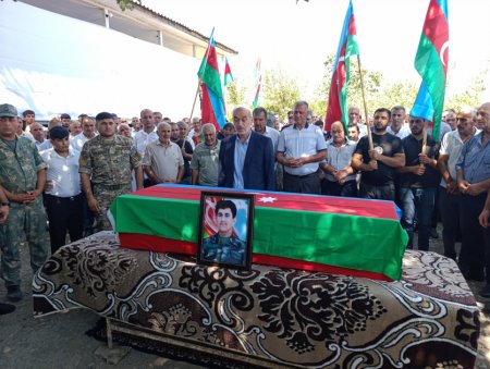 Şəhidimiz Kürdəmirdə dəfn edildi