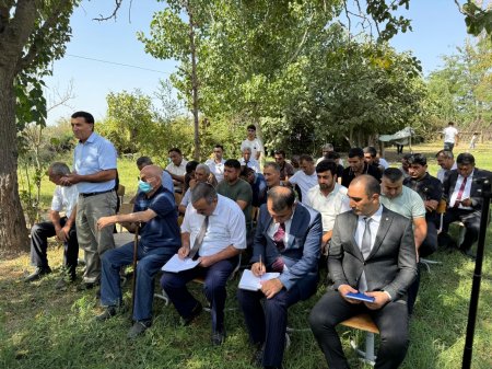 Laçın Rayon İcra Hakimiyyətinin başçısı Aqil Nəzərlinin növbəti görüşü-səyyar qəbulu Ağcabədi rayonunun Taxta Körpü ərazisindəki Nurəddin obasında keçirildi. 02.09.2025