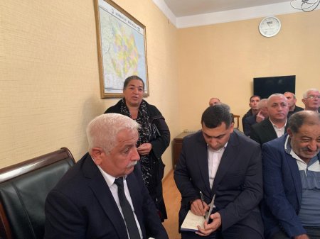 Laçın Rayon İcra Hakimiyyətinin başçısı Aqil Nəzərlinin növbəti görüşü-səyyar qəbulu Bakı şəhərinin Nərimanov rayonunda keçirildi. 19.09.2025