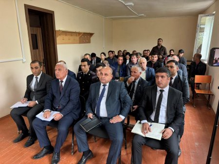 Laçın Rayon İcra Hakimiyyətinin başçısı Aqil Nəzərlinin növbəti görüşü-səyyar qəbulu Ağcabədi rayonunun Taxta Körpü ərazisindəki Ərdəşəvi obasında keçirildi. 02.10.2025