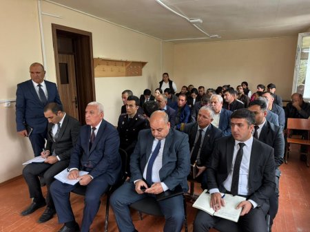 Laçın Rayon İcra Hakimiyyətinin başçısı Aqil Nəzərlinin növbəti görüşü-səyyar qəbulu Ağcabədi rayonunun Taxta Körpü ərazisindəki Ərdəşəvi obasında keçirildi. 02.10.2025