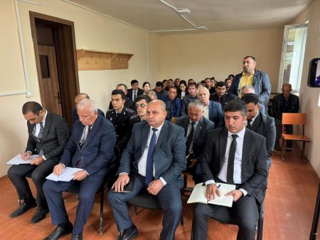 Laçın Rayon İcra Hakimiyyətinin başçısı Aqil Nəzərlinin növbəti görüşü-səyyar qəbulu Ağcabədi rayonunun Taxta Körpü ərazisindəki Ərdəşəvi obasında keçirildi. 02.10.2025