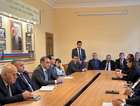 Laçın Rayon İcra Hakimiyyətində “Müstəqilliyimiz, əbədidir, daimidir, dönməzdir”mövzusunda dəyirmi masa keçirilmişdir.