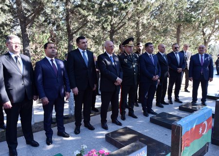 Sumqayıtda Birinci Qarabağ müharibəsinin şəhidi Lətif Şahhüseynov dəfn edilib