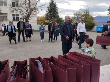 Ağdərənin Həsənriz kəndinə növbəti köç oldu – FOTO