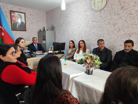 8 Noyabr - Zəfər Gününün beşinci ildönümü ilə bağlı Laçın Rayon İcra Hakimiyyəti başçısının Mişni kənd inzibati ərazi dairəsi üzrə nümayəndəliyi tərəfindən dəyirmi masa təşkil edilmişdir. 