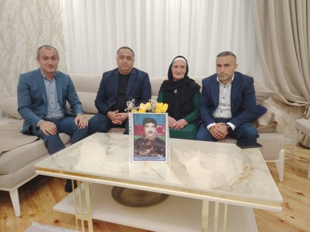 "Tədbirlər Planı"na uyğun olaraq, Laçın Rayon İcra Hakimiyyəti başçısının Fətəlipəyə nümayəndəliyinin əməkdaşları görüş keçirmişlər 