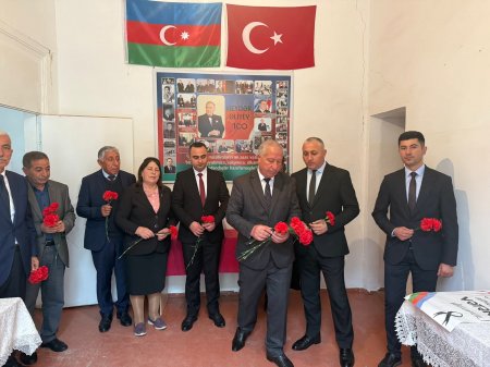Kamallı kənd İƏD-nin əməkdaşları və Laçın rayon Kamallı kənd nümayəndəliyi şəhid ailələrin ziyarət ediblər 