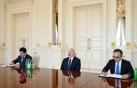 İlham Əliyev qəbul keçirdi - FOTO