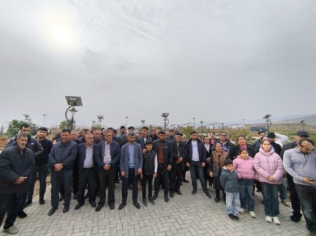 Mənzillərin açarları Xıdırlıya köçənlərə təqdim olundu