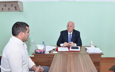Zakir Fərəcov növbəti səyyar qəbul keçirdi