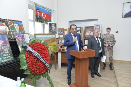 Şəhid baş leytenant Vüsal Kazımov hörmət və ehtiramla yad edildi Şəhid baş leytenant Vüsal Kazımov hörmət və ehtiramla yad edildi