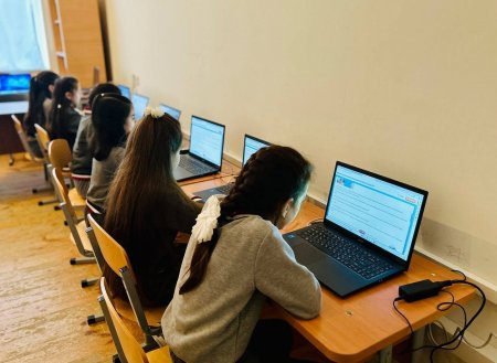 Qaradağda 222 nömrəli məktəb “BilBacar” müsabiqəsinə qoşuldu