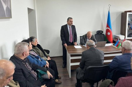 Pənah Hüseyn partiya sədrliyindən İSTEFA VERDİ