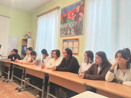 Gələcək ailə qurucuları kimi ”Gənclərə məsləhətlərin verilməsi və psixoloji dəstəyin göstərilməsi” mövzusunda tədbir keçirilmişdir.