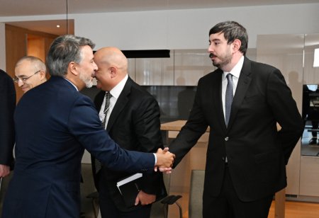 Prezident Davosda görüş keçirdi - FOTO